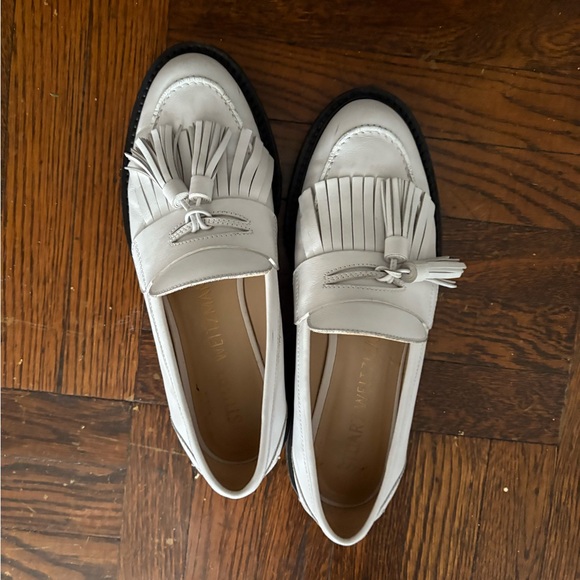 Stuart weitzman mila loafer white tassel 8.5 - Picture 3 of 3